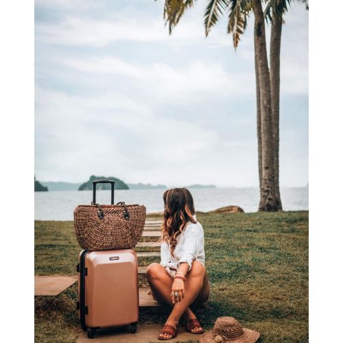  Visit the American Tourister Store American Tourister Moonlight Hardside Expandable Luggage with Spinner Wheels, Rose Gold, Checked-Large 28-Inch