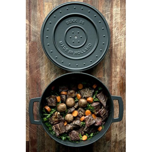  Cuisipro 75100228DG Combekk Railway Recycled Enameled Cast Iron Quart Dutch Oven, 6.3, Black