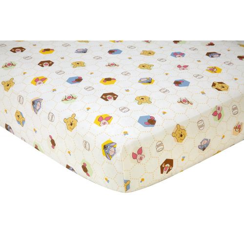 디즈니 Visit the Disney Store Disney Winnie The Pooh Peeking Pooh 7 Piece Nursery Crib Bedding Set - Appliqued/Textured Quilt, 2 100% Cotton Fitted Crib Sheets, Crib Skirt with 16 Drop, 3 Soft Wall Hangings