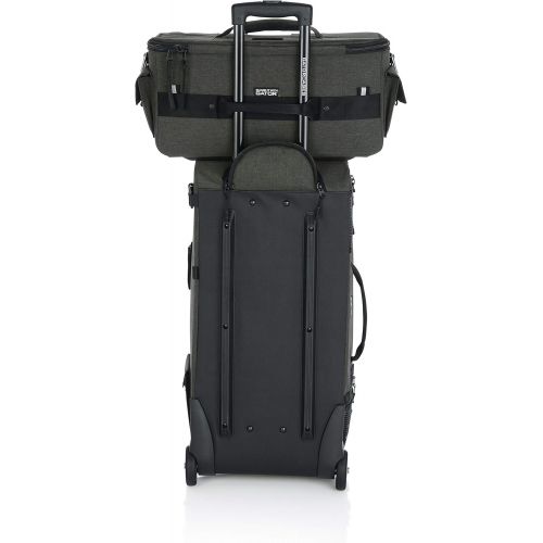  Visit the Gator Store Gator Cases 25 Creative Pro Bag for Video Camera Systems with Wheels & Pull Handle (GCPRVCAM25W)