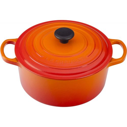 롯지 Le Creuset LS2501-2216SS Signature Enameled Cast Iron Round French Oven, 3 12 Quart, White