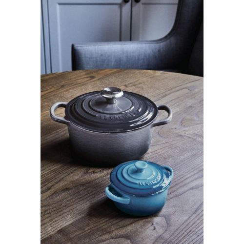 롯지 Le Creuset LS2501-2216SS Signature Enameled Cast Iron Round French Oven, 3 12 Quart, White