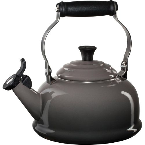 옥소 Le Creuset 1.75 -Quart Stainless Steel Whistling Tea Kettle