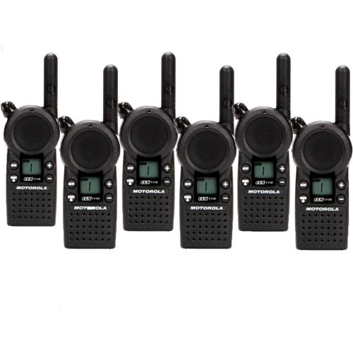 모토로라 Motorola Solutions 6 Pack of Motorola CLS1110 Walkie Talkie Radios with Headsets & 6-Bank Charger