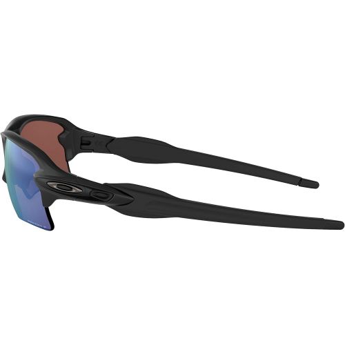 오클리 Visit the Oakley Store Oakley Flak 2.0 XL Sunglasses with USA Flag Lens Cleaning Kit