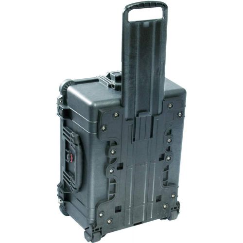  Pelican 1560 Camera Case With Foam (Silver)