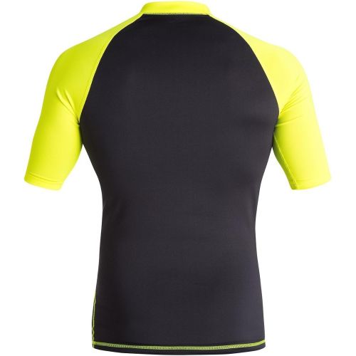 퀵실버 Visit the Quiksilver Store Quiksilver Mens Lock Up Short Sleeve Rash Guard