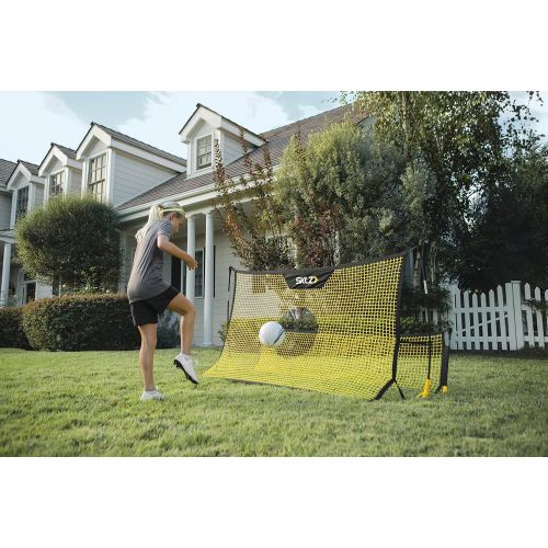 스킬즈 [아마존베스트]SKLZ Quickster Soccer Trainer Portable Soccer Rebounder Net for Volley, Passing, and Solo Training