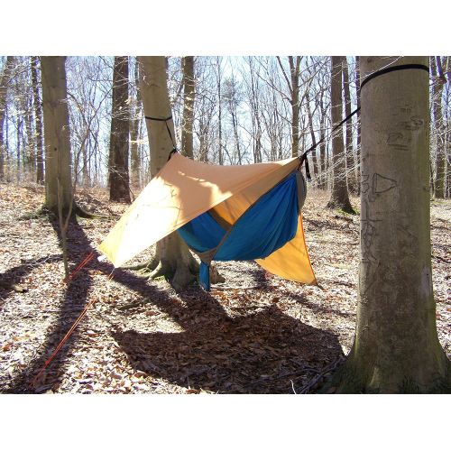  UST SlothCloth 2.0 Double Hammock with Portable, Lightweight Design, Breathable Mesh and Attached Travel Bag for Camping, Backpacking and Outdoor Survival