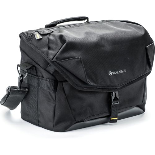  Vanguard VANGUARD ALTA Access 28X Messenger Bag, Black