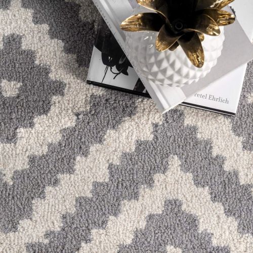  Visit the nuLOOM Store nuLOOM Kellee Contemporary Wool Area Rug, 6 Round, Grey