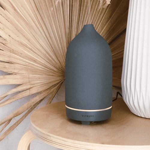  Vitruvi Stone Diffuser, Hand-Crafted Ultrasonic Essential oil Diffuser for Aromatherapy, Ceramic, White, 1 Count