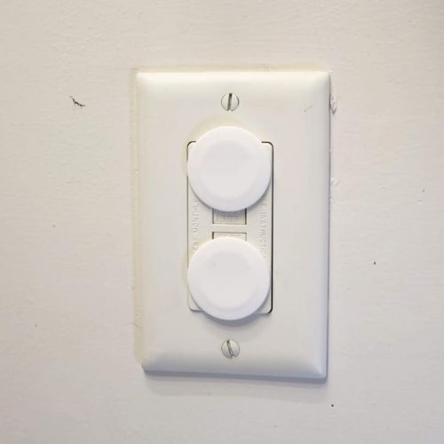  [아마존베스트]Vmaisi Outlet Covers ChildProof Plug Protector - VMAISI Baby Proofing Electrical Safety Outlet Plugs - (White, 38 Pack)