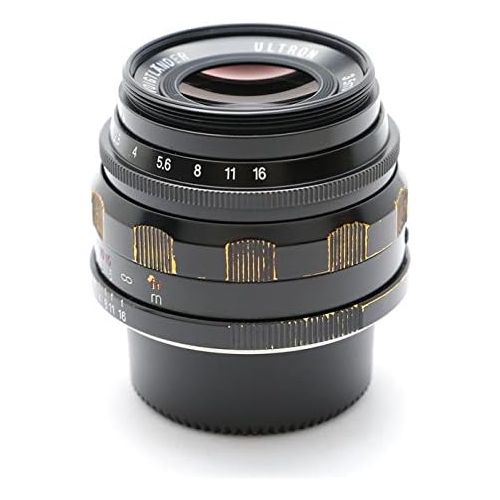  Voigtlander 35mm f1.7 Ultron Black Aspherical Leica M Mount