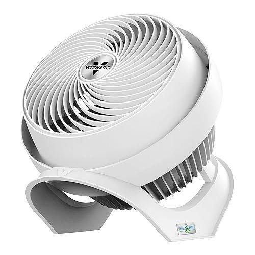 보네이도 Vornado 733DC Whole Room Energy Smart Air Circulator Fan, Made in USA, Variable Speed Control, White, Large & 630 Mid-Size Whole Room Air Circulator Fan, Black