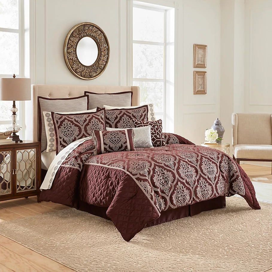 Vue Ma Maison Edinburgh Comforter Set