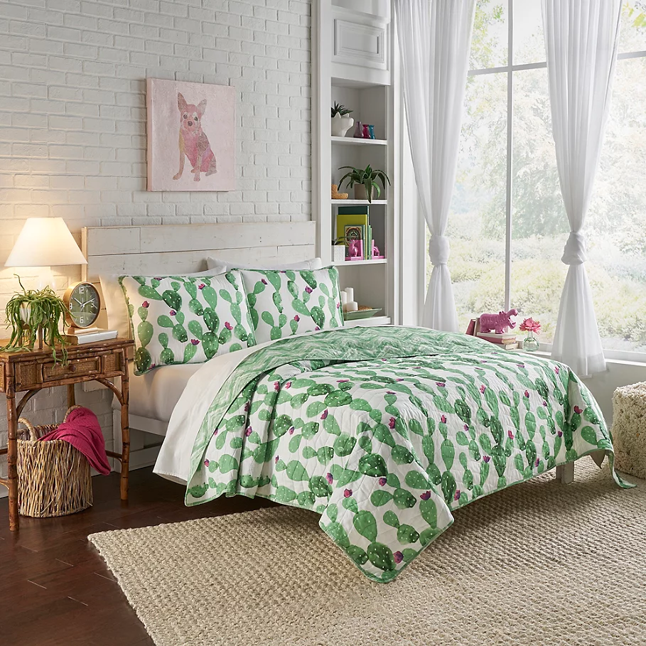 Vue Otto Reversible Quilt Set