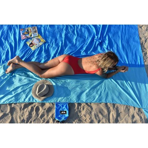  WELLAX Sandfree Beach Blanket - Huge Ground Cover 9 x 10 for 7 Adults - Best Sand Proof Picnic Mat for Travel, Camping, Hiking and Music Festivals - Durable Tarp with Corner Pocket