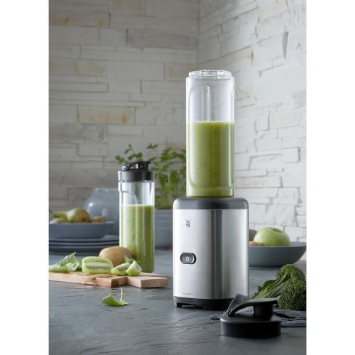 더블유엠에프 WMF Stelio Wasserkocher, 1,7 l, 2400 W, Wasserstandsanzeige beleuchtet, Kalk Wasserfilter, cromargan matt/silber & Kult X Mix & Go Smoothie Mini Standmixer, Smoothie Maker, 300 Wat