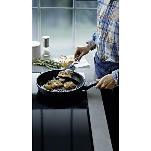 더블유엠에프 WMF Permadur Premium Frying Pan Aluminium Coated Plastic Handle with Flame Protection Suitable for Induction Cookers