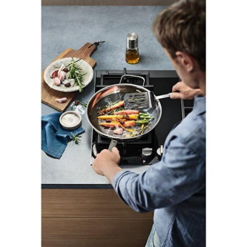 더블유엠에프 WMF Profi Resist Frying Pan Diameter 28cm high, stainless steel with handle Coated Honeycomb Structure for Induction Frying Pan