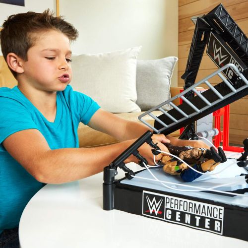 더블유더블유이 WWE Wrekkin Performance Center Playset