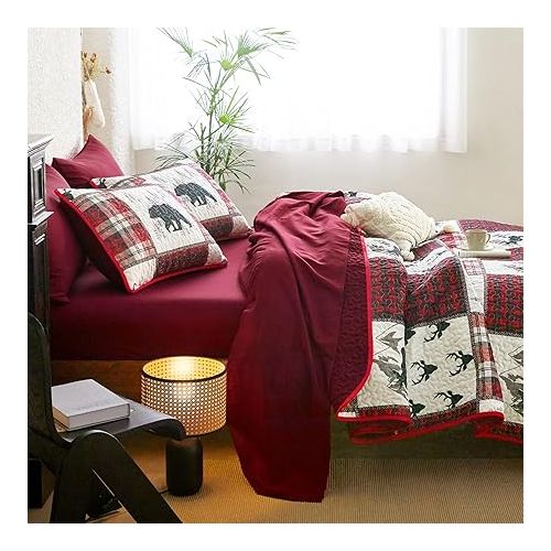  Wake In Cloud - Rustic Quilt Set, Cabin Lodge Christmas Bear Moose Deer Woodland Western Patchwork Country, Reversible Lightweight Bedspread Coverlet, 3 Pieces, Burgundy Black, Queen/Full Size