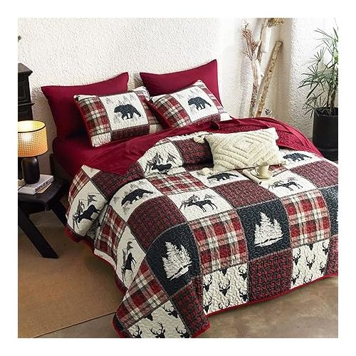  Wake In Cloud - Rustic Quilt Set, Cabin Lodge Christmas Bear Moose Deer Woodland Western Patchwork Country, Reversible Lightweight Bedspread Coverlet, 3 Pieces, Burgundy Black, Queen/Full Size