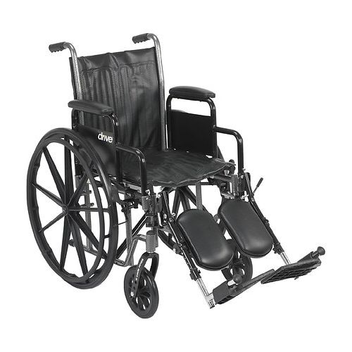 월그린 Walgreens Drive Medical Silver Sport 2 Wheelchair with Detachable Desk Arms and Elevating Leg Rest 18 inch