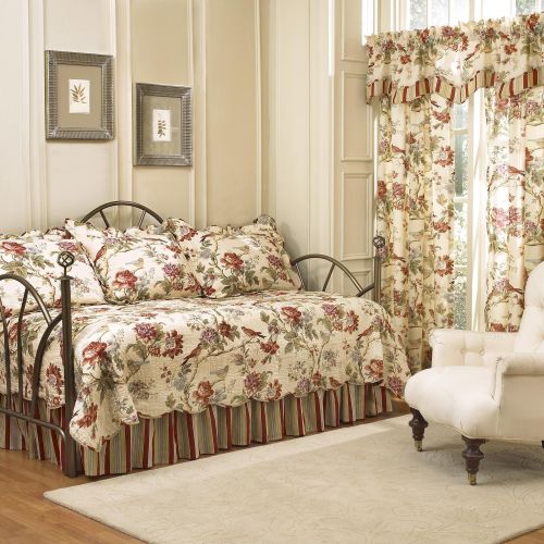  Waverly Charleston Chirp 5-Piece Daybed Quilt Set