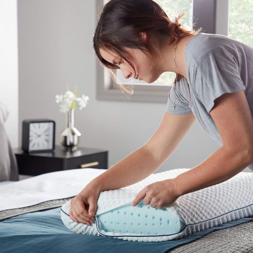  WEEKENDER Ventilated Gel Memory Foam Pillow - Washable Cover - Queen Size