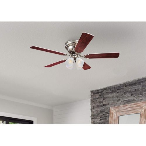  Westinghouse 7216200 Contempra IV 52-Inch Oil Rubbed Bronze Indoor Ceiling Fan, Light Kit with Frosted Ribbed Glass, (Includes Bulbs)