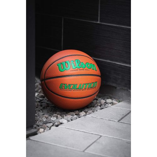 윌슨 Wilson Mens NCAA Evolution Basketball with Retail Packaging