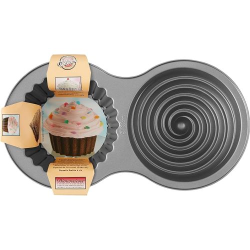  Wilton Giant Dimensions Large Cupcake PAN