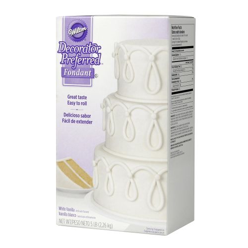  Wilton Decorator Preferred White Fondant, 5 lb