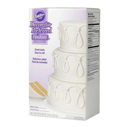  Wilton Decorator Preferred White Fondant, 5 lb