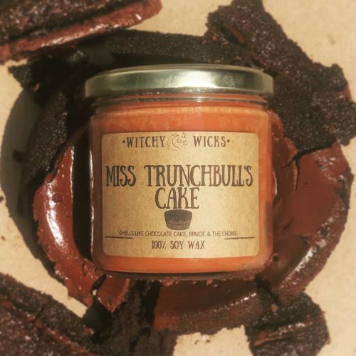  WitchyWicksCandleCo Miss Trunchbulls Cake & Miss Honey 100% Soy Wax Candle