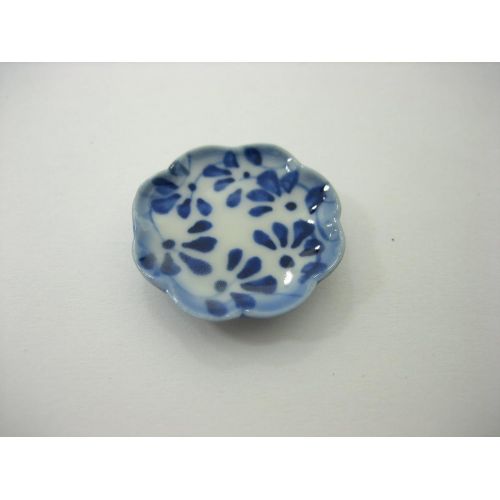 Wonder Miniature 10x25mm Blue Spot Flower Hand Paint Plate Dish Dollhouse Miniature Ceramic 13211