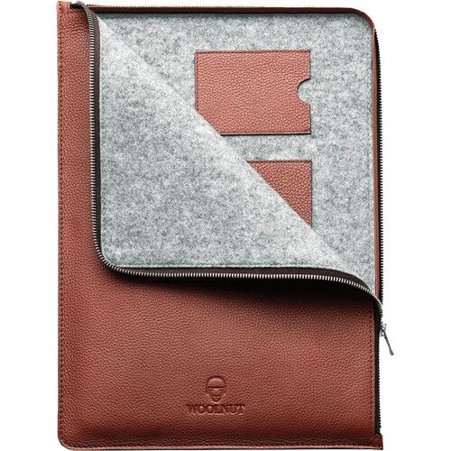  Woolnut Leather Folio for Apple 16