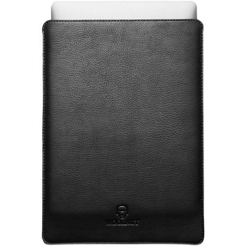  Woolnut MacBook Air 13 Cover (Black)