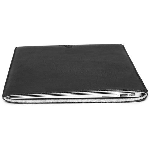  Woolnut MacBook Air 13 Cover (Black)