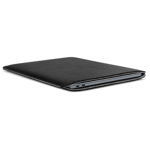  Woolnut MacBook Pro & Air 13 Cover (Black)