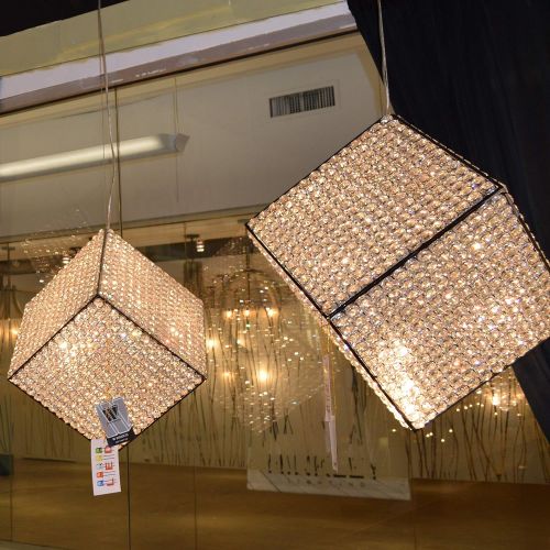  Worldwide Lighting Cube Collection 13 Light Chrome Finish and Clear Crystal Geometric Pendant 18 L x 18 W x 18 H Medium