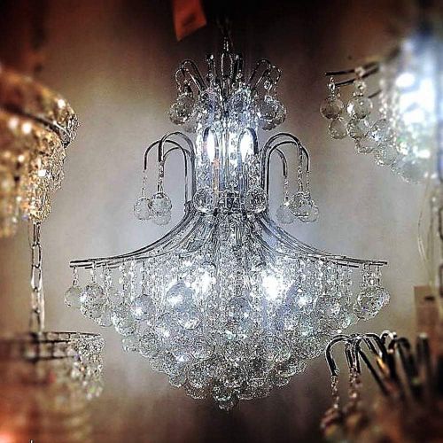  Worldwide Lighting Empire Collection 11 Light Chrome Finish Crystal Chandelier 22 D x 26 H Round Medium