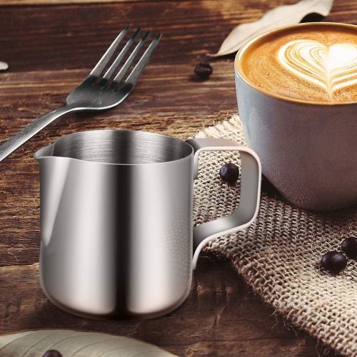  YARNOW Milk Frothing Pitcher 100ml, Stainless Steel Espresso Milk Steaming Pitcher Coffee Milk Frother Jug Cup for Espresso Machine, Milk Frother, Latte Art 1PCS