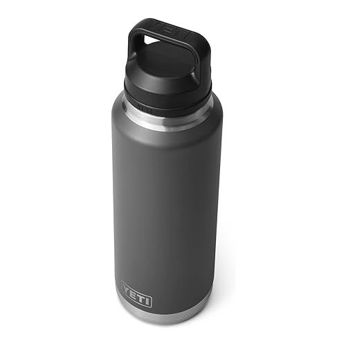 예티 YETI Rambler 46 oz Bottle, Vacuum Insulated, Stainless Steel with Chug Cap, Charcoal