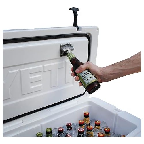 예티 YETI Wall or Cooler Mounted Bottle Opener