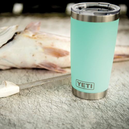 예티 YETI Rambler Vacuum Insulated Tumbler with Lid