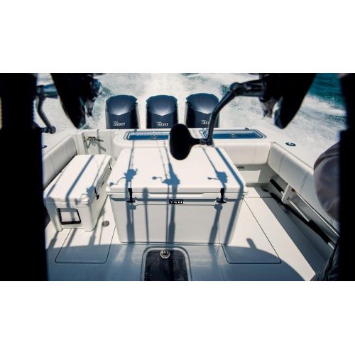 예티 YETI Tundra 210 Cooler, White