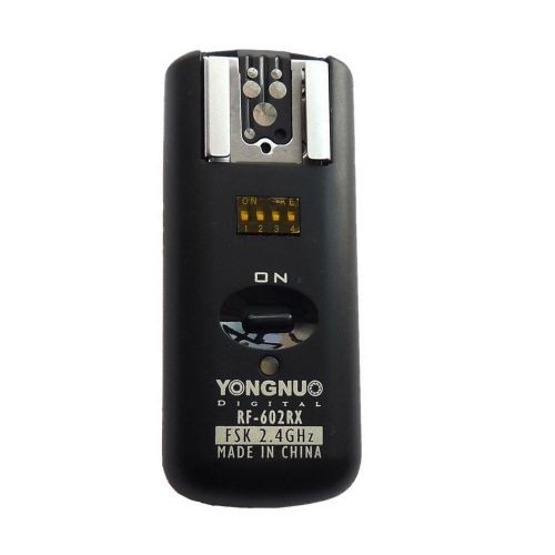  YONGNUO Yongnuo RF-602 2.4GHz 100M Wireless Remote Flash Transmitter with 2 Receivers for CANON PoweShot 650D, 600D300D.1D  1DS, EO0S 5D Mark II  5D  50D  40D  30D  20D  10D